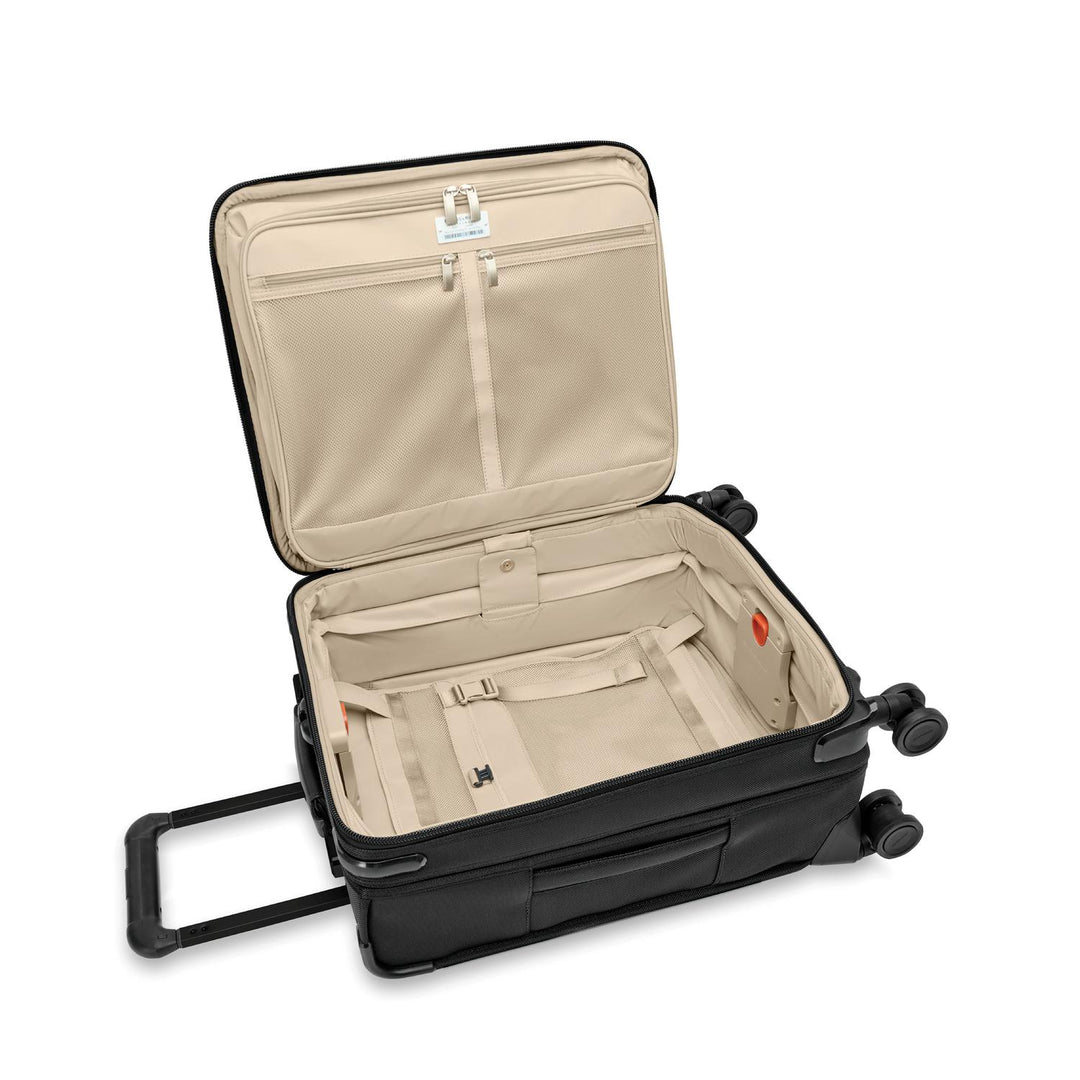 Global 21" Carry-On Expandable Spinner