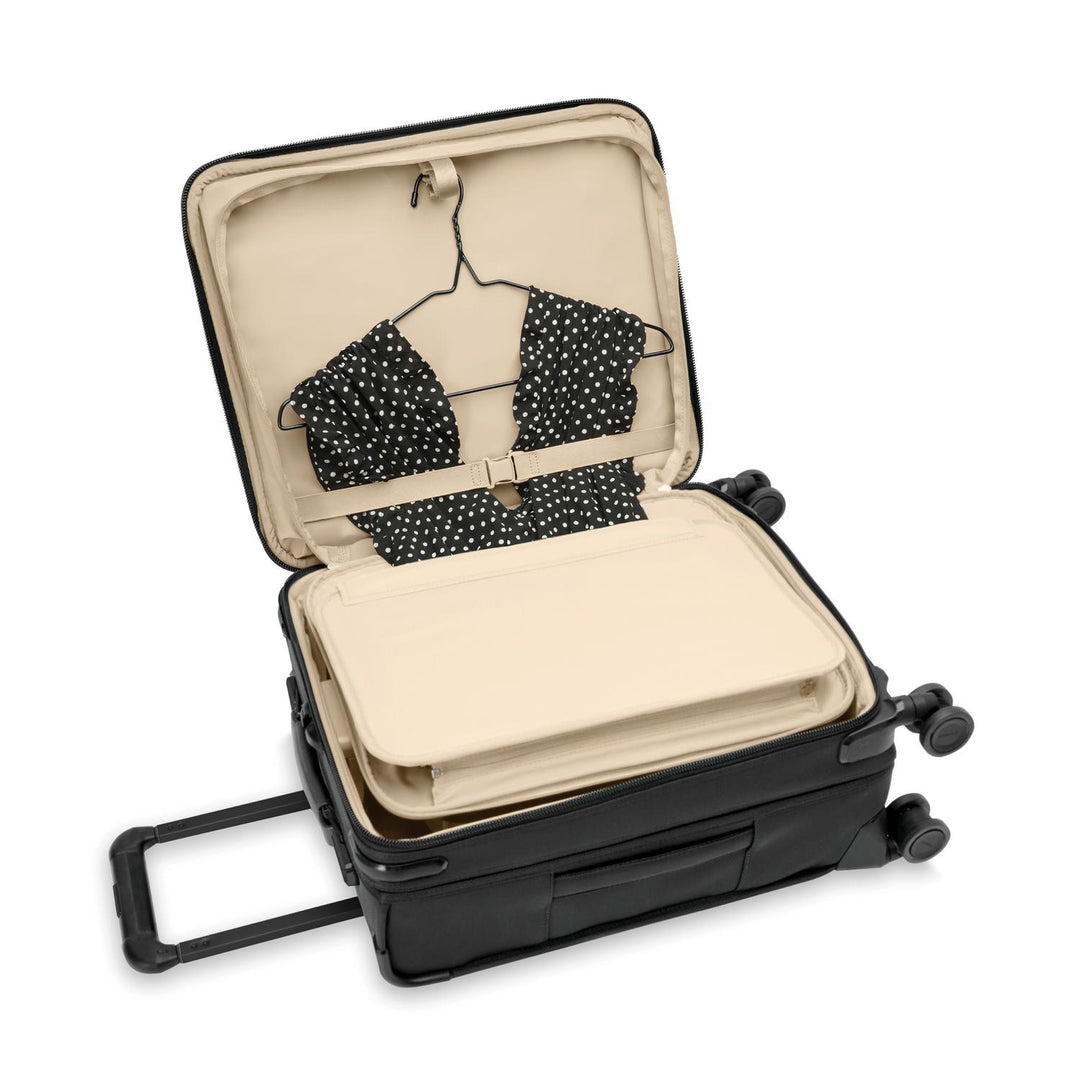 Global 21" Carry-On Expandable Spinner