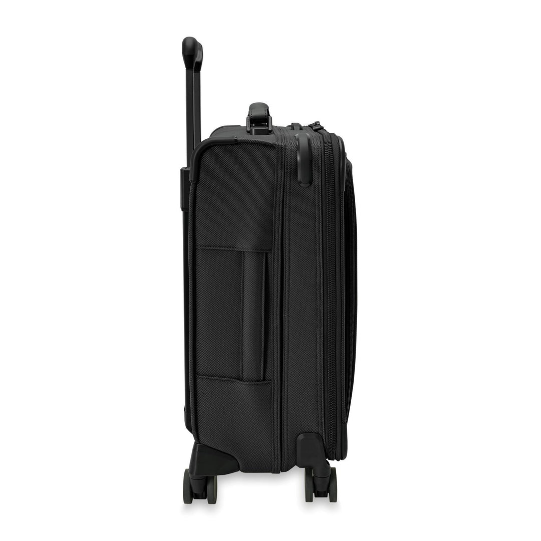 Global 21" Carry-On Expandable Spinner