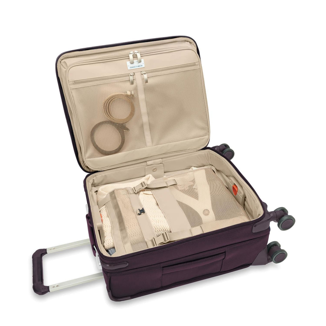 Global 21" Carry-On Expandable Spinner