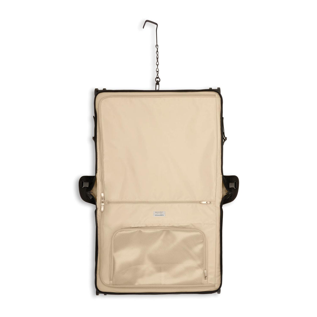 21" Carry-On Wheeled Garment Spinner