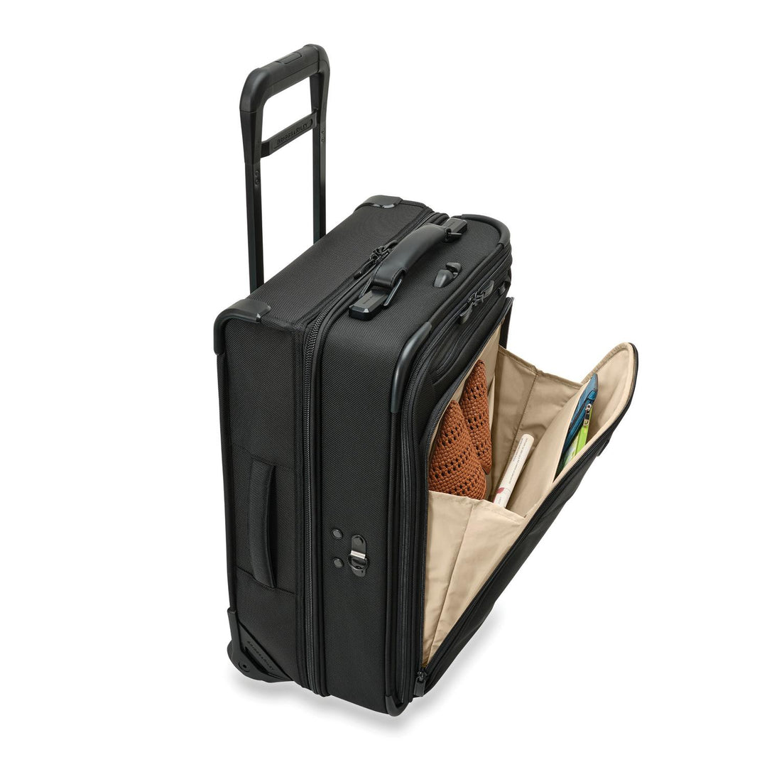 22" Carry-on 2-Wheel Garment Bag