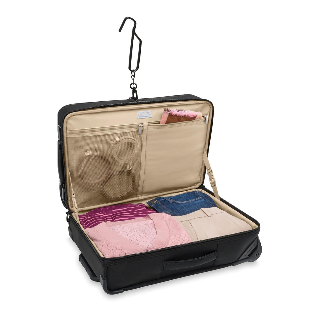 22" Carry-on 2-Wheel Garment Bag