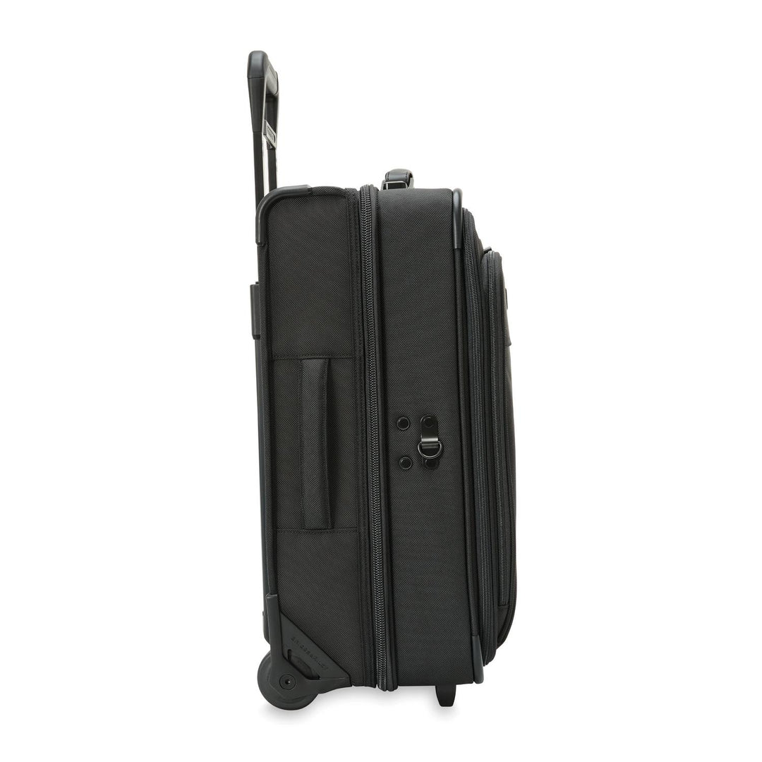22" Carry-on 2-Wheel Garment Bag