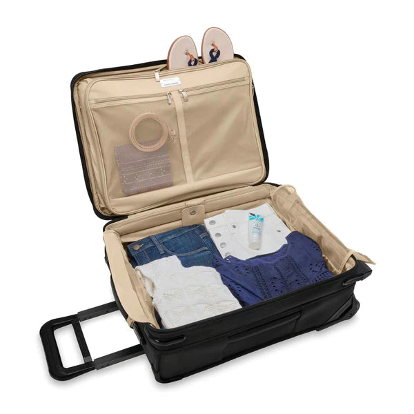 Global 21" 2-Wheel Expandable Carry-On