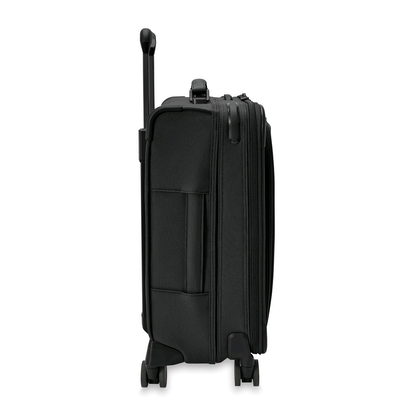 Global 21" Carry-On Expandable Spinner