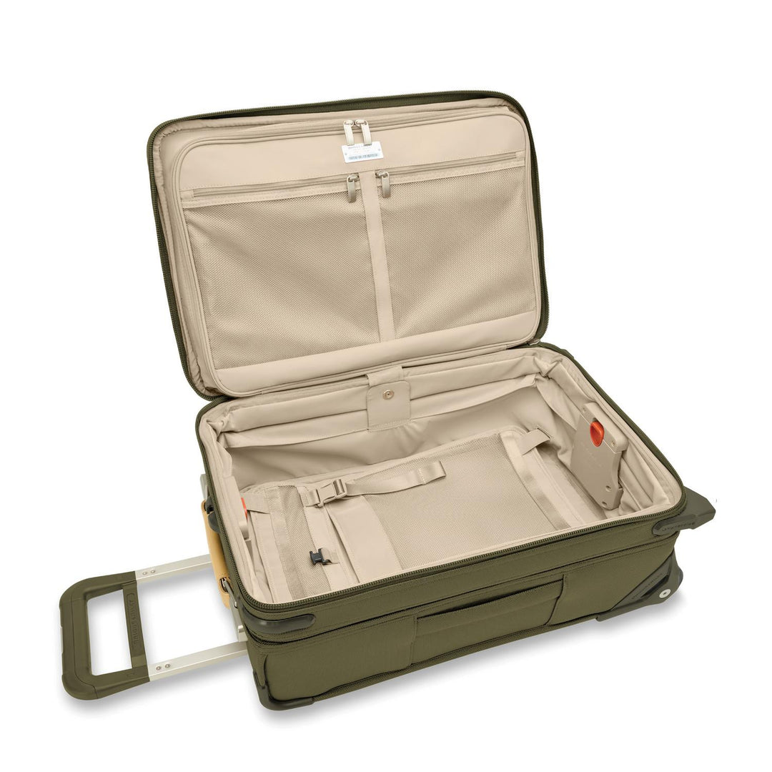 Essential 22" 2-Wheel Expandable Carry-On