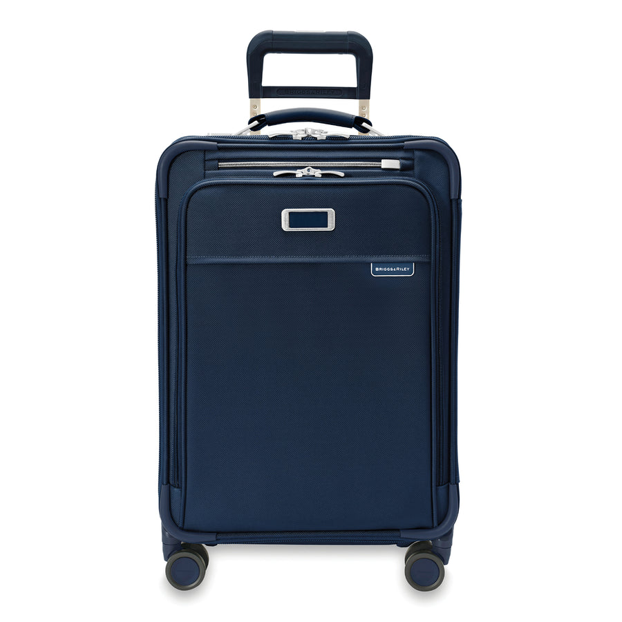 Essential 22" Carry-On Expandable Spinner