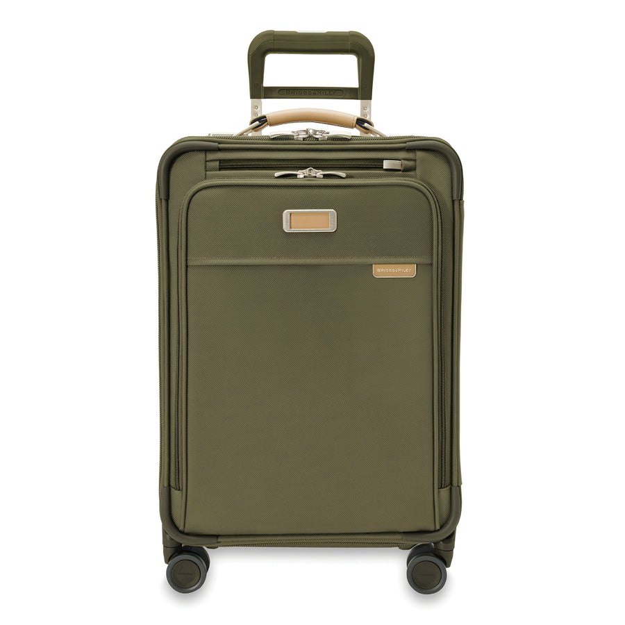 Essential 22" Carry-On Expandable Spinner