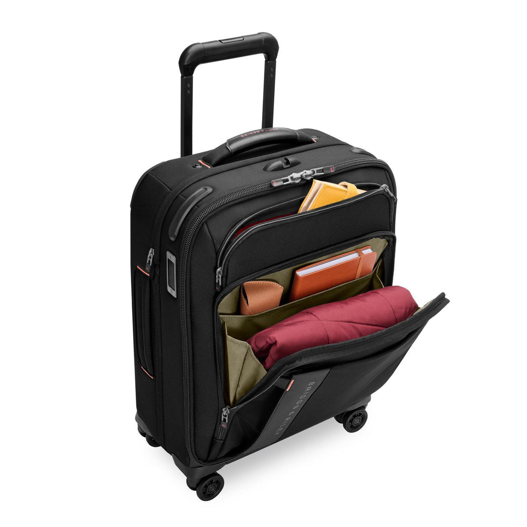 Global 21" Carry-on Expandable Spinner