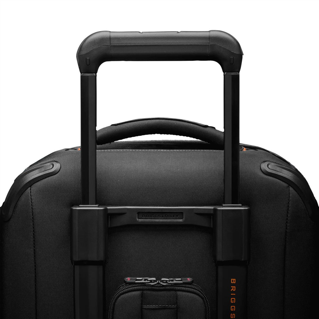 Global 21" Carry-on Expandable Spinner