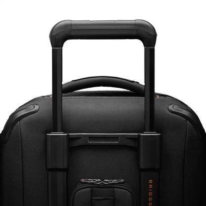Global 21" Carry-on Expandable Spinner