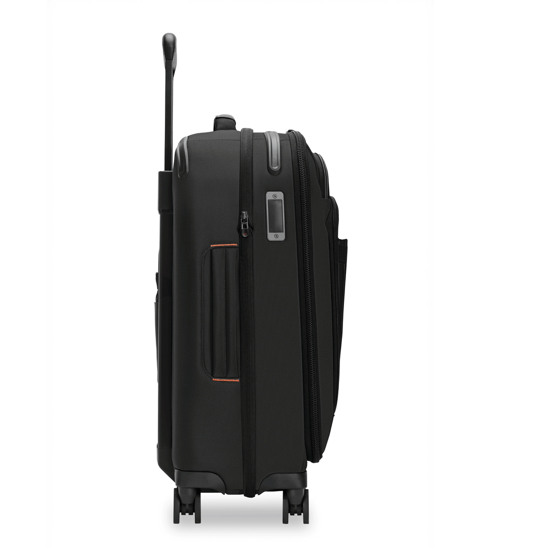 Essential 22" Carry-On Expandable Spinner